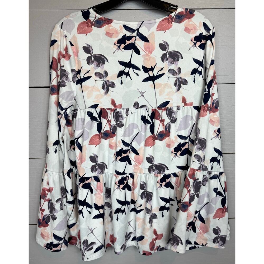 Cato Long Sleeve Blouse Women's Size Medium - Picture 2 of 3